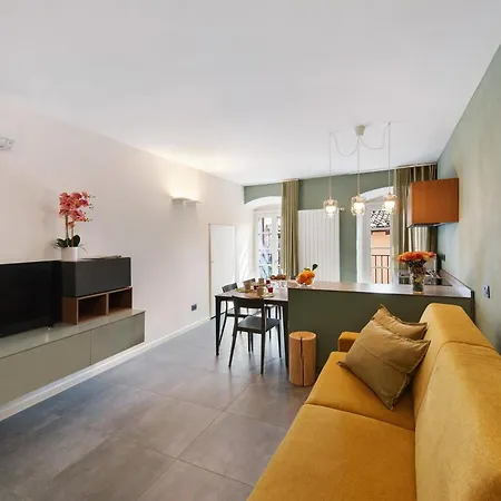 Gemhouse Smeraldo Garda דירה *
