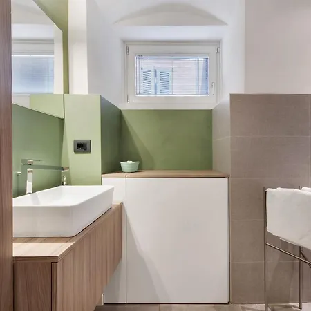 Gemhouse Smeraldo Garda דירה *